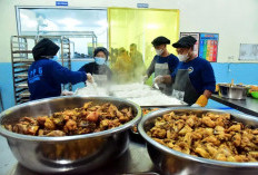 Kreatif Anak Muda! Sulap Limbah Dapur MBG Jadi Eco Enzyme dan Pupuk Organik