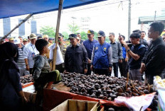 Tingkatkan Kepedulian Masyarakat, Sani Optimis dengan Program Karya Bakti Gerakan Jumat Bersih 