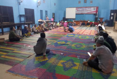 Tak Hadiri Sanksi Adat, Warga Desa Kota Karang Minta Kades Mundur dari Jabatannya