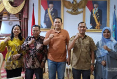Bupati M  Syukur Lepas 2 Guru Berprestasi untuk Berlaga di Tingkat Nasional