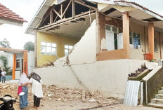 138 Rumah Rusak dan Tiga Orang Luka Akibat Gempa di Sumedang Tadi Malam
