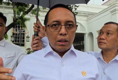 Hasan Nasbi Tepis Isu Pengunduran Diri