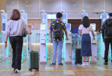 Petugas Imigrasi Bandara Soetta Dicopot karena Pungli 