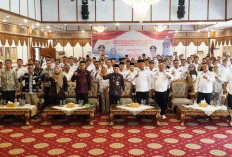 Gubernur Ajak Apdesi Ikuti Program Presiden Membangun Desa