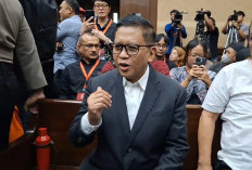Sekjen PDIP Minta Dibebaskan