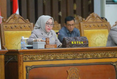 Ketua DPRD Tanjab Timur Pimpin Rapat Paripurna, Agenda Penyampaian Laporan Banggar Terhadap Ranperda