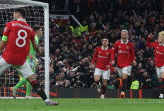 Manchester United Rombak Skuad