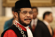 Karir Hakim Hampir 40 Tahun 