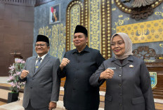 DPRD Gelar Rapat Paripurna  Penetapan Walikota  dan Wakil Walikota  Jambi Periode 2025-2030