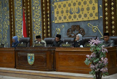 Sampaikan Jawaban Terhadap Pandangan Fraksi Atas Ranperda  APBD-P Kota Jambi Tahun 2024