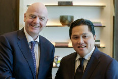  Erick Thohir Paparkan Transformasi Sepak Bola Indonesia Kepada Presiden FIFA Gianni Infantino