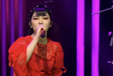 Isyana Sarasvati Memukau di Malam Puncak AMI Awards 2024