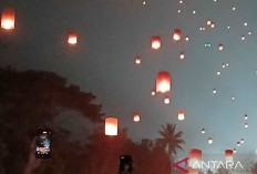 Festival Lampion Tutup Rangkaian Waisak Di Candi Borobudur