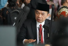 PKS: Penurunan Biaya Haji Jadi Kado Manis 