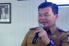 166 Pelamar Baru Tantang 131 Petahana