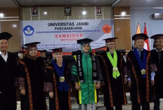 Samsidar Lulus Ujian Doktor di Universitas Jambi, Raih Nilai Memuaskan 