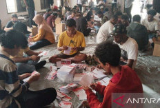 135.391 Surat Suara PSU Gubernur Papua Telah Dilipat