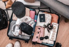 Biar Rapi dan Hemat Tempat! Begini Cara Melipat Baju Saat Traveling