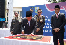 Gubernur Al Haris dan Kapolda Tanda Tangani Prasasti Pembangunan Rumah Tahanan Polda Jambi 