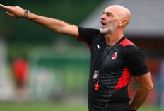 Stefano Pioli Abaikan Tekanan Suporter, Fokus Membawa AC Milan Lebih Baik di Tahun 2024