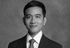 Potret Hitam Putih Jadi Pilihan Prabowo untuk Ucapkan Selamat Ulang Tahun kepada Gibran