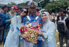 Dewi Perssik Ungkap Kebanggaan Usai Anak Angkat Resmi Jadi Taruna Akmil