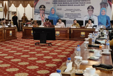 Bahas PNBP Sektor Pertanahan, Komisi II DPR RI Berdiskusi dengan Gubernur serta Bupati dan Wali Kota