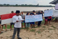 Gelombang Tongkang Batu Bara Rusak Kerambah Ikan, Warga Tanjung Raden Ajukan Tuntutan