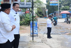Untuk Atasi Genangan Air, Bupati M Syukur Tinjau Jalan Rangkayo Hitam, 