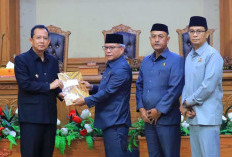 DPRD Muaro Jambi Gelar Rapat Paripurna, Tujuh Ranperda Disepakati Jadi Perda 