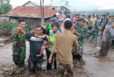 Akses Jalan Padang-Bukittinggi Terputus Akibat Banjir Lahar Dingin Gunung Marapi