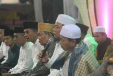 Wabup Jun Mahir Hadiri Wisuda Santri Ponpes Riyadhul Amien