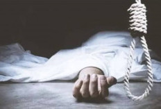 Anak Temukan Ibunya Meninggal di Rumah, Petugas Damkar Jambi Turun Lakukan Evakuasi