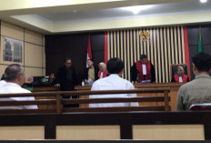 Hakim Masih Pertimbangkan, Bukti  Putusan Terdakwa Korupsi Stadion Pandu Pelindo Ditunda 