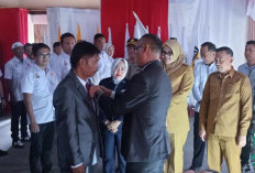  Bupati Dillah Sampaikan Ucapan Selamat Atas Dilantiknya Kepengurusan KONI Tanjab Timur Periode 2025-2029