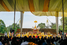 Rayakan Waisak 2025, Ribuan Umat Buddha Padati Candi Kedaton Muarojambi 