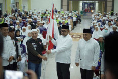 Sekda Budhi Hartono Sambut Kepulangan Jamaah Haji Asal Kabupaten Muaro Jambi