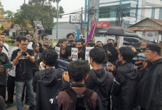 Jurnalis di Jambi Protes dengan Aksi Bungkam Mulut, Kritik Sikap Polda