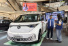 Kombinasi Desain Ikonik VW Kombi Klasik dengan Unsur Kekinian
