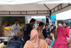 Puluhan Emak-Emak Geruduk Gerakan Pangan Murah Menjaga Stabilitas Harga Bahan Pokok Nataru
