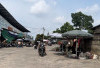 Sepi dan Fasilitas Rusak, Pedagang Ogah Masuk Pasar Talang Banjar