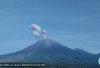 Gunung Semeru Meletus Empat Kali Sabtu Pagi, Warga Diminta Waspada