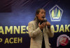 Mengenang Acil Bimbo: Musisi Legendaris, Budayawan, dan Pecinta Alam 