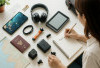 6 Gadget Wajib Dibawa Saat Traveling, Bikin Perjalanan Lebih Praktis dan Nyaman