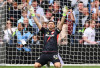 Man Utd 'Rampok' Emi Martinez