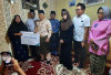 Walikota Jambi Serahkan Santunan Kematian untuk Tukang Ojek Teluk Kenali