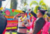 Penuh Kehormatan, AKBP Wendi Disambut Tarian dan Pedang Pora di Sarolangun