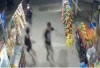 Korban Begal di Jambi Lari Ketakutan Masuk Warung, Motor Dibawa Kabur Pelaku